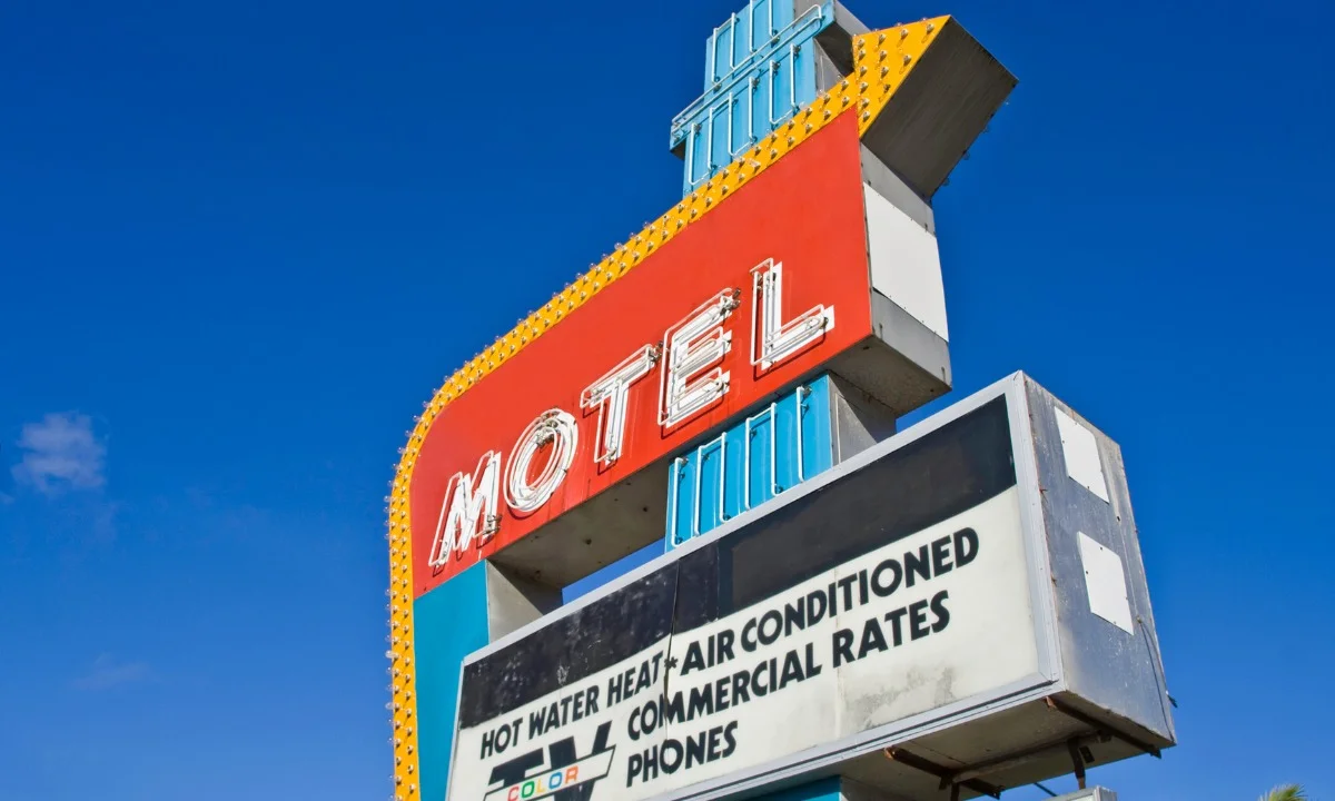 Moteld Wat is een motel? Uitleg, tips & verschillen met hotels ...
